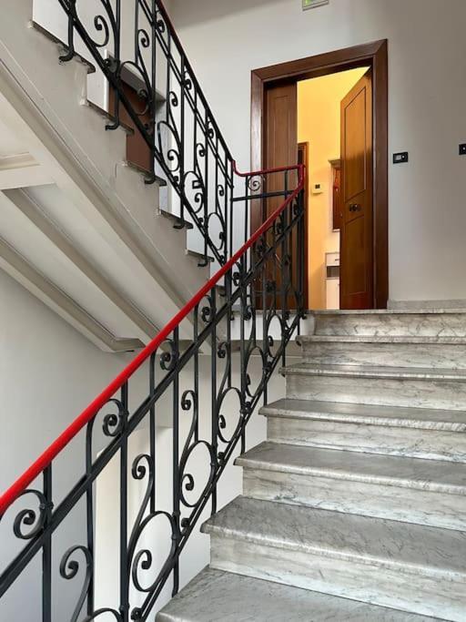 Casa Del Ferroviere B&B Sulmona Kültér fotó